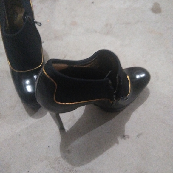 Designer high heels - Picture 2 of 4